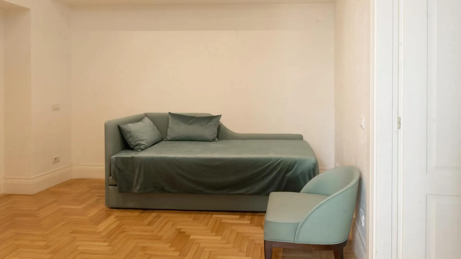 Agh Babuino Hotel Rome 0*,  Italy